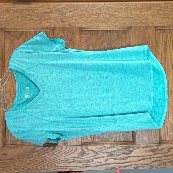 Xersion Tops - Xersion Semi Fit Turquoise V Neck Athletic Workout Shirt Size M